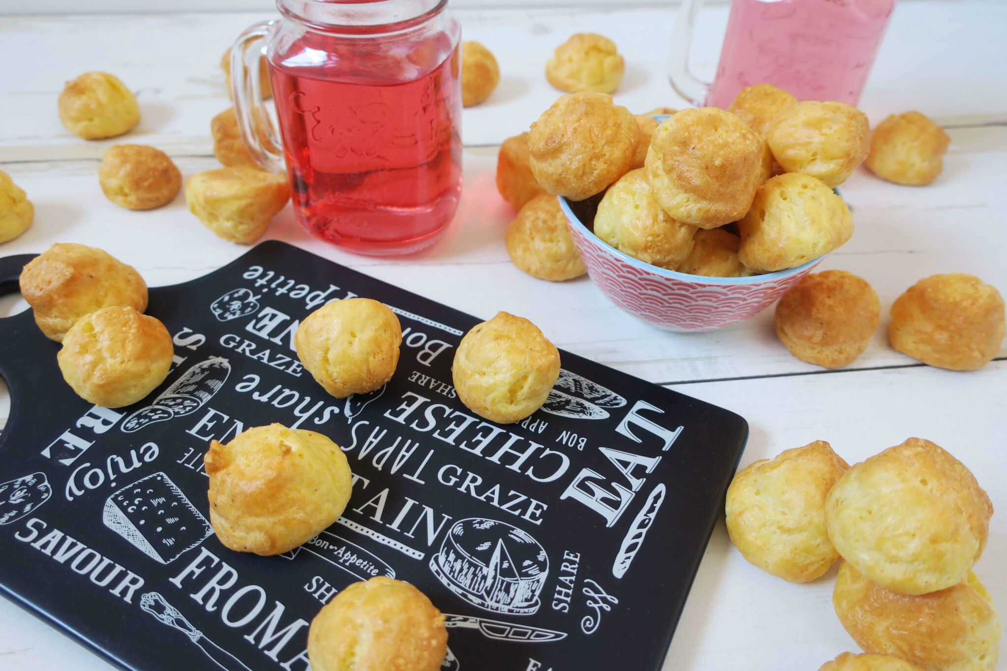 gougères au gruyère râpé