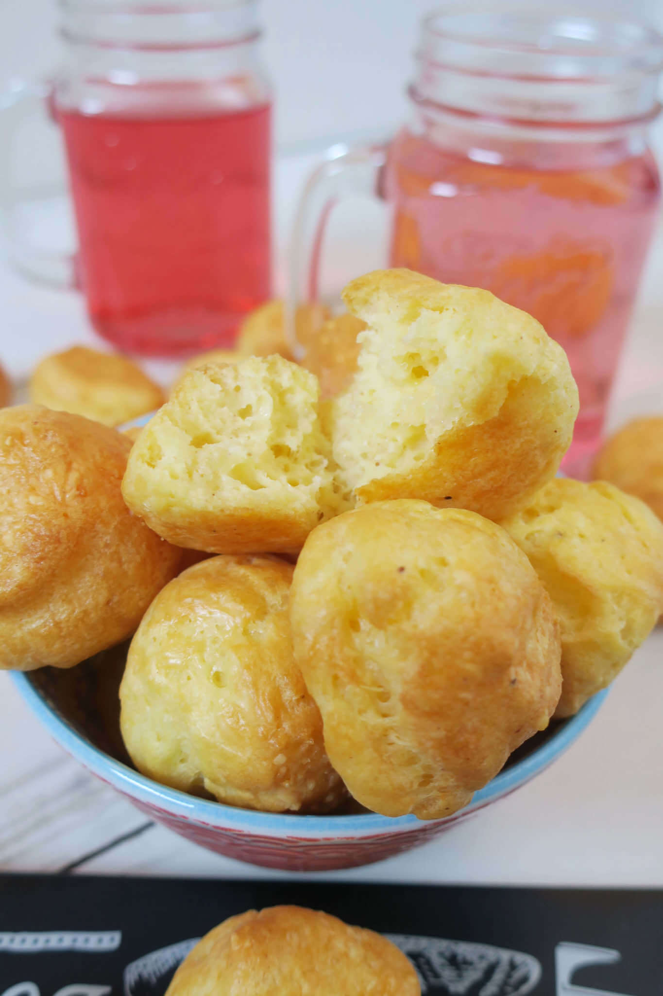 gougères au gruyère râpé