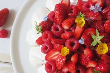 pavlova aux fruits rouges